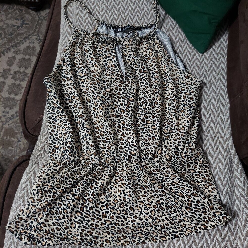 Tank Size Small